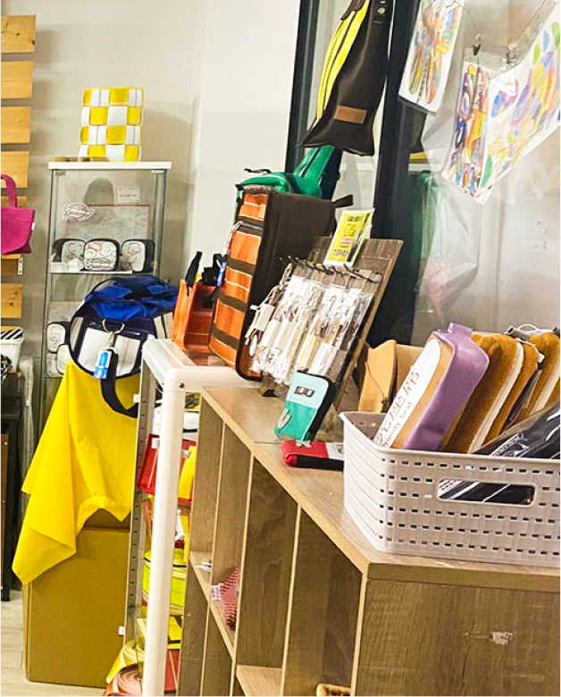 アニメーションするイメージ画像