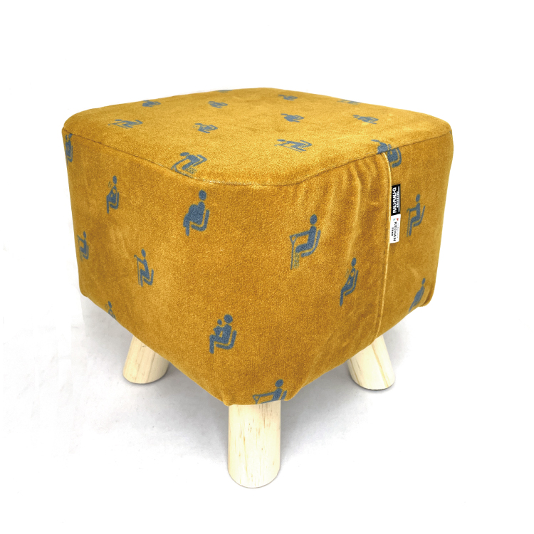 京阪電車 モケットミニスツール