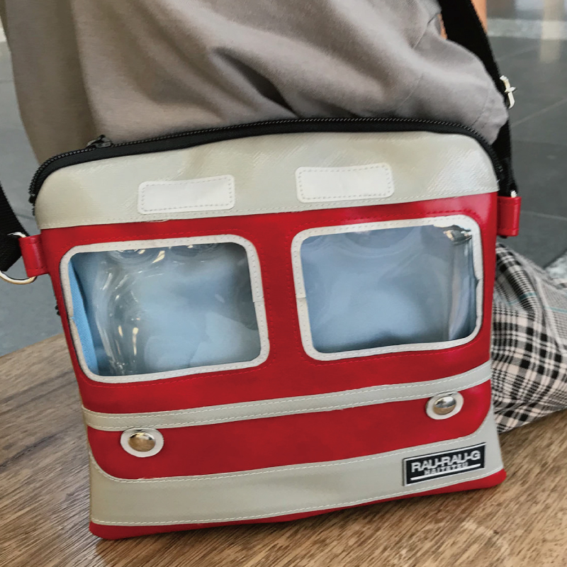 顔鉄サコッシュ 神戸電鉄