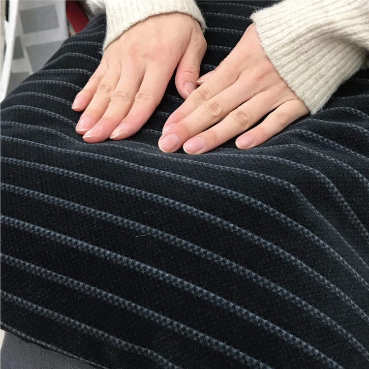 京阪電車モケットクッション