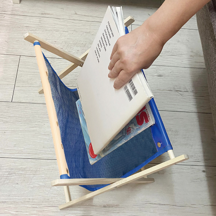 南海電鉄2200系 マガジンラック