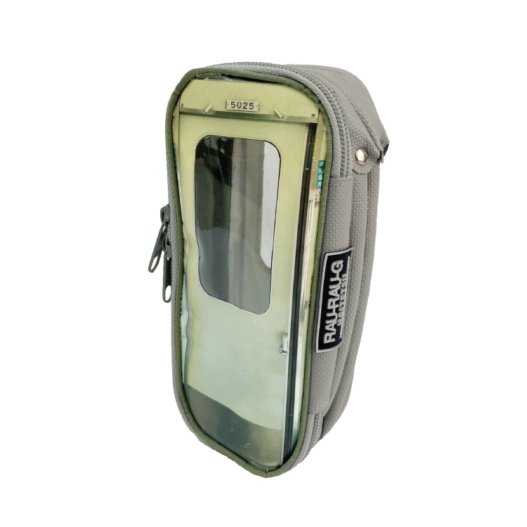 阪神電車5001形 貫通扉ポーチ